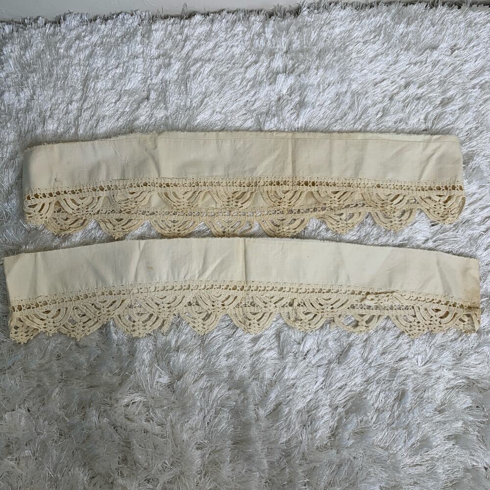 Vintage 1941 Hand Crochet Trim From Pillowcase Embellishment
